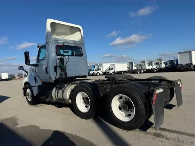 2019 NAVISTAR INTERNATIONAL LT625 DAYCAB T/A4759aec1e4e69bab6965ba7bcc2fc277