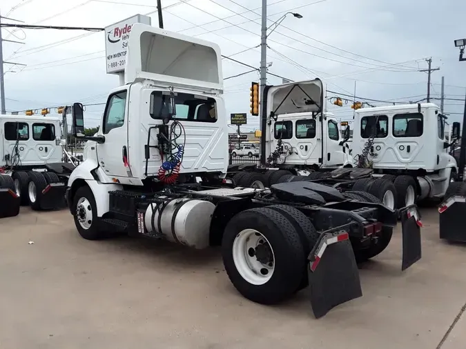 2020 NAVISTAR INTERNATIONAL RH613 DAYCAB S/A