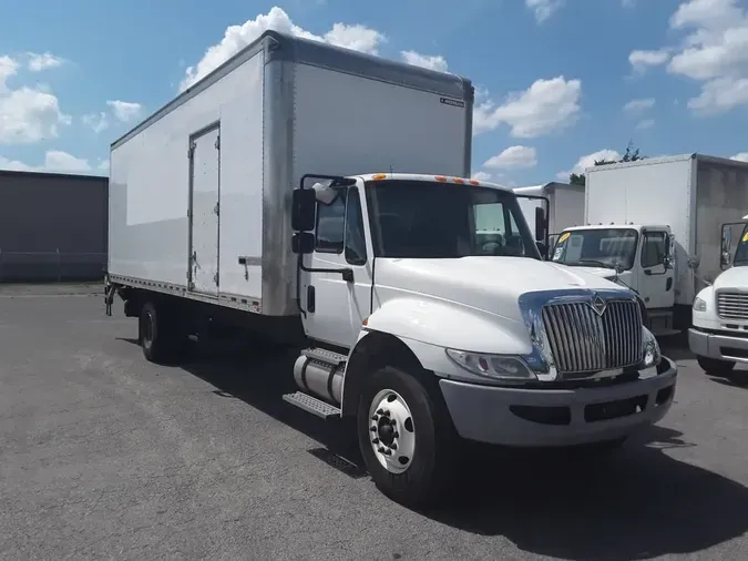 2019 NAVISTAR INTERNATIONAL 4300