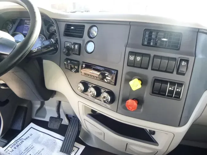 2019 Peterbilt 579
