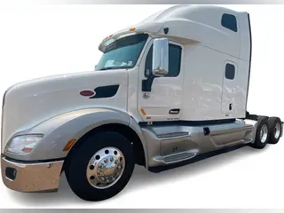 2022 Peterbilt 579