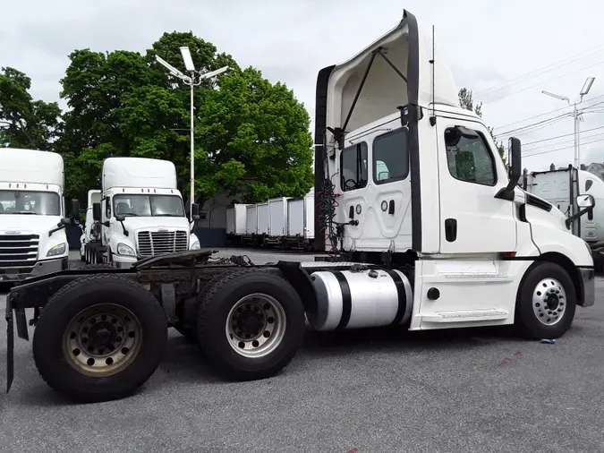 2019 FREIGHTLINER/MERCEDES NEW CASCADIA PX12664