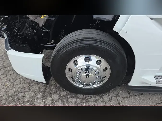 2022 VOLVO VNL64T860