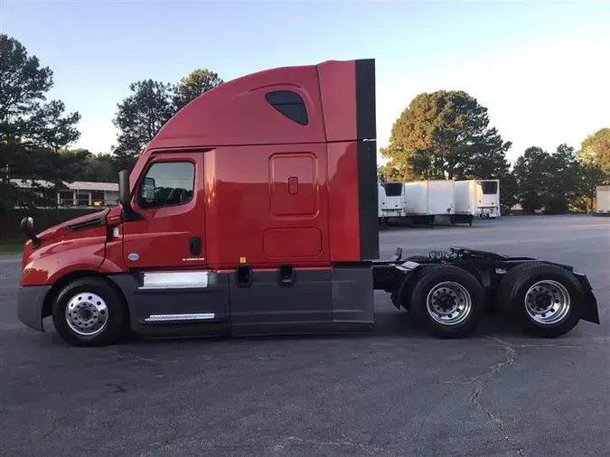 2020 FREIGHTLINER CASCADIA