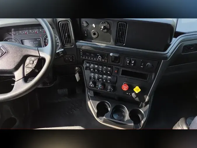 2022 INTERNATIONAL LT625