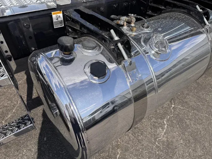 2023 Peterbilt 3894764b6df9ffc2dfa9a59f8ae5d4e1dbd