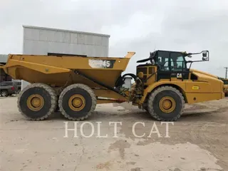 2018 Caterpillar 745