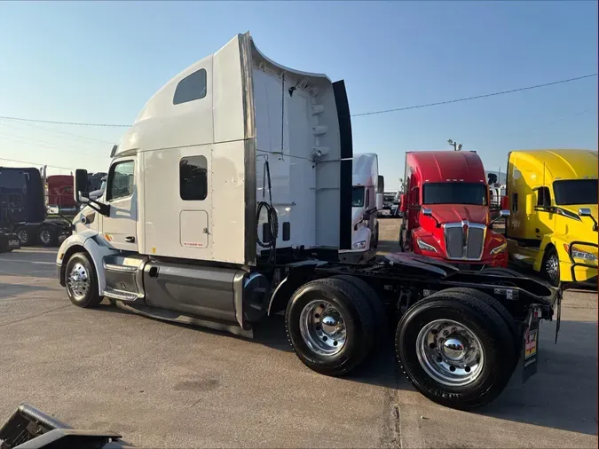 2021 Peterbilt 579