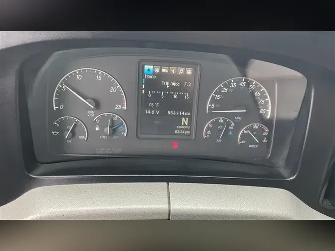 2022 FREIGHTLINER CA126