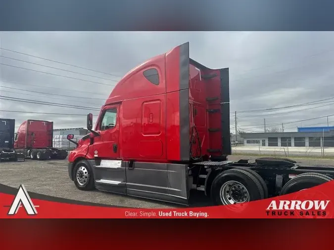 2021 FREIGHTLINER CA126