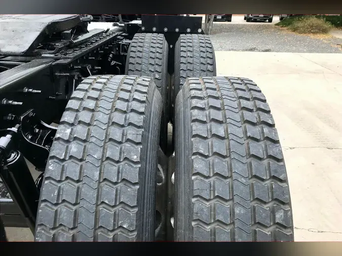 2021 INT LT625 6x44770688d095a04b118485be48260b124