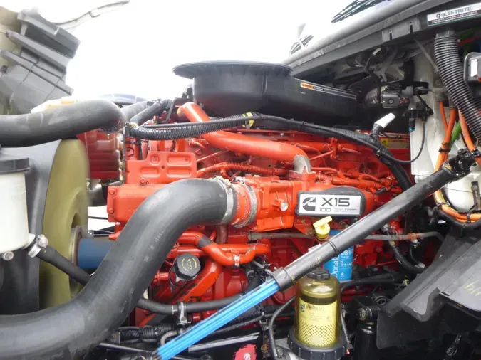 2020 International LT625
