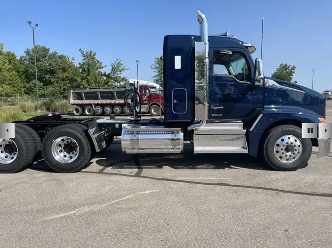 2025 Kenworth T680