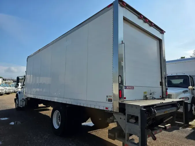 2016 FREIGHTLINER M2 106