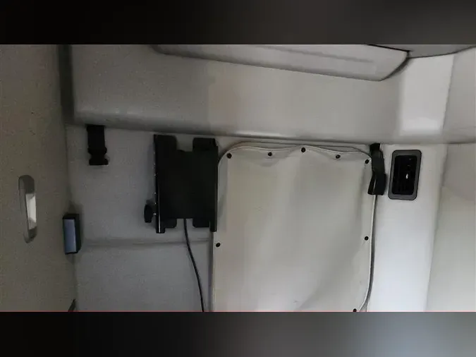 2021 PETERBILT 579