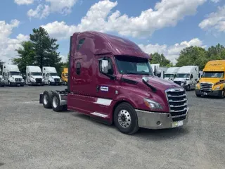 2019 FREIGHTLINER T12664ST
