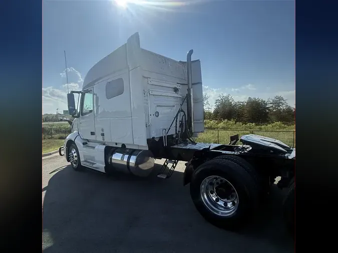 2021 VOLVO VNR74047806d7eb5562be166fee1da4e91c6c9