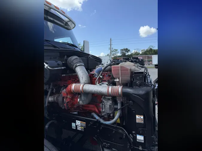 2020 Peterbilt 579