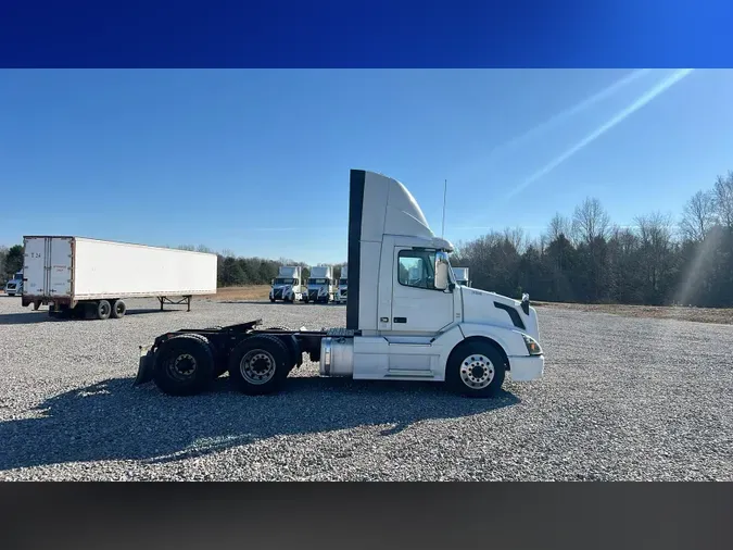 2018 Volvo VNL300