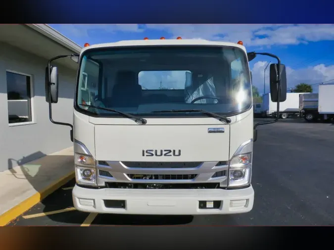 2024 Isuzu NPR-HD