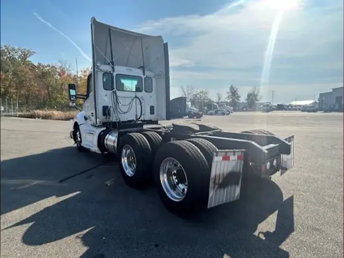 2021 Kenworth T680