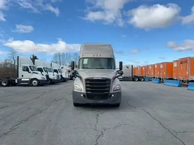 2021 Freightliner Cascadia