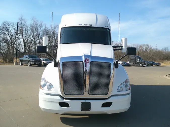 2020 Kenworth T680