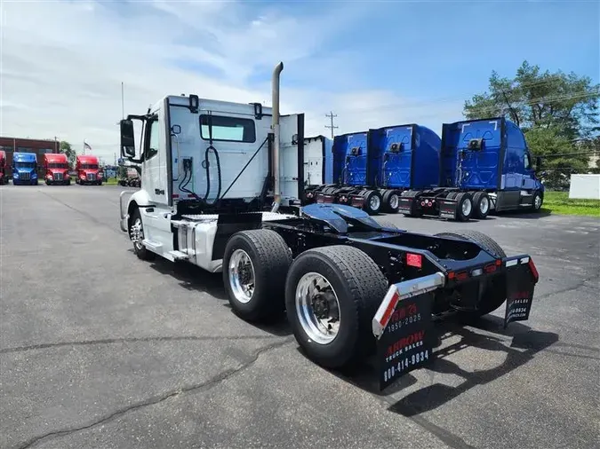 2023 VOLVO VNR64T300478e113b42a04e0626ee847bc7302f07