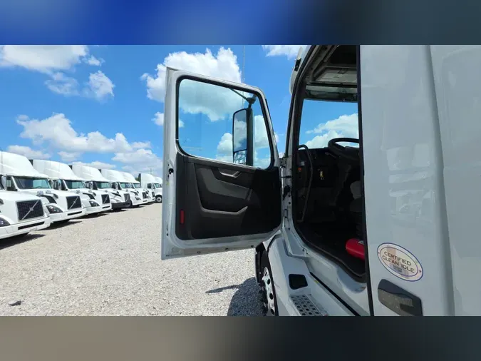 2019 Volvo VNL300478e60e9c2bb668997a0bd937cb773b4