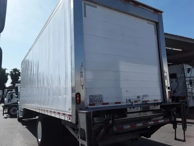 2019 FREIGHTLINER/MERCEDES M2 1064793d42f67524ac666c0cc3e5d385bde