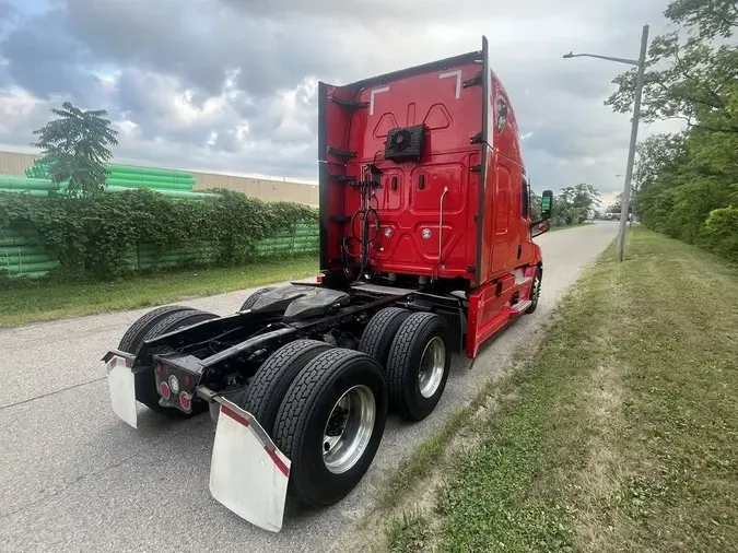 2022 Freightliner Cascadia&reg;