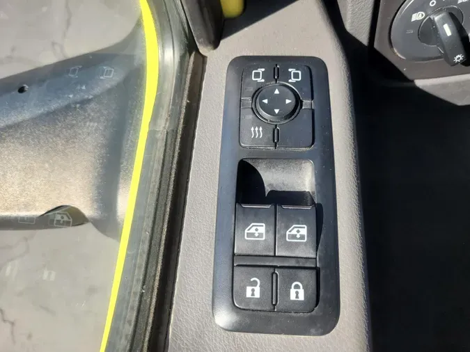 2023 International LT625