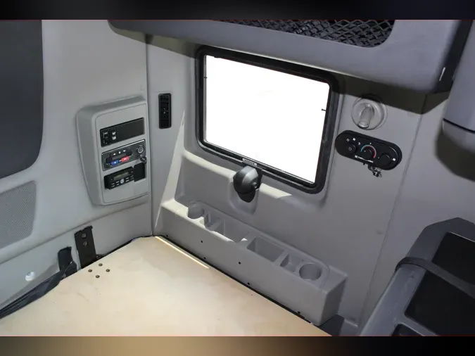 2020 International LT625