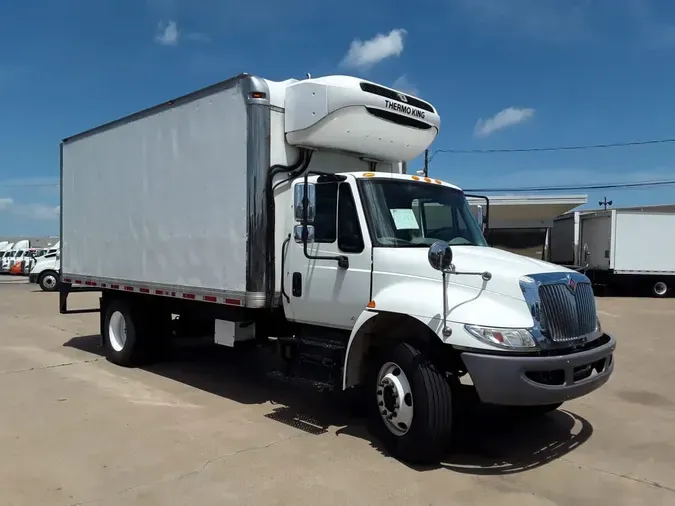 2019 NAVISTAR INTERNATIONAL 4300