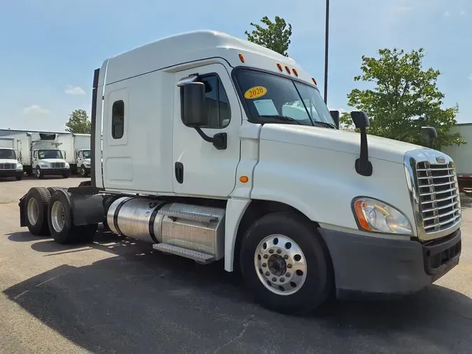 2020 FREIGHTLINER CASCADIA 125