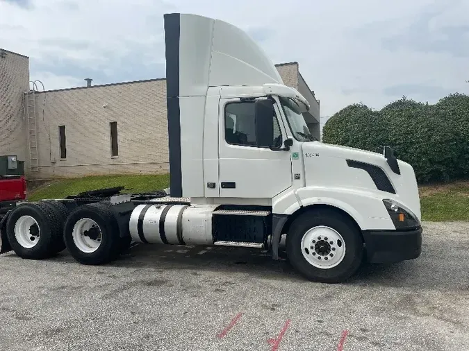 2017 Volvo VNL6430047a771bfe5c84be79a2d1c36bc45bd34