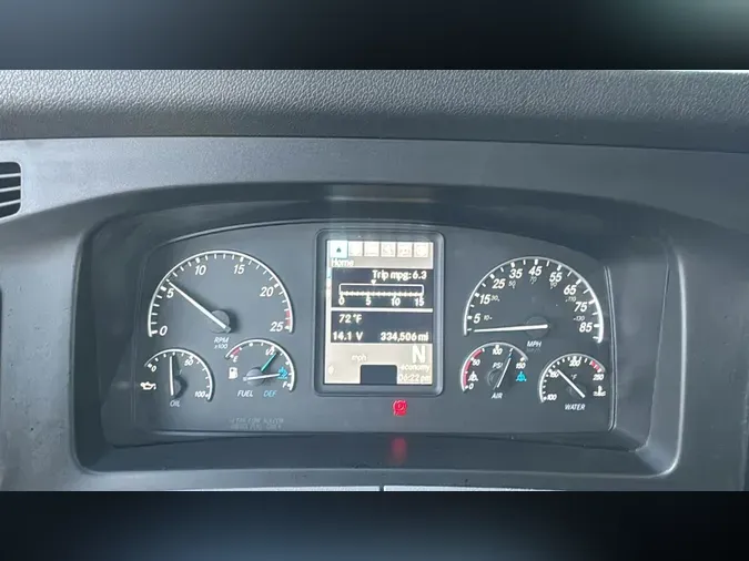 2021 Freightliner Cascadia 126