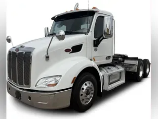 2021 Peterbilt 579