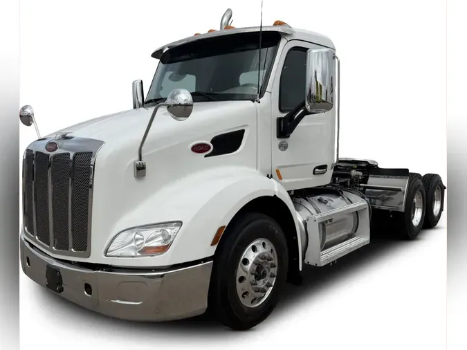 2021 Peterbilt 57947aab711ee1331cf4afe397064c9d8fc