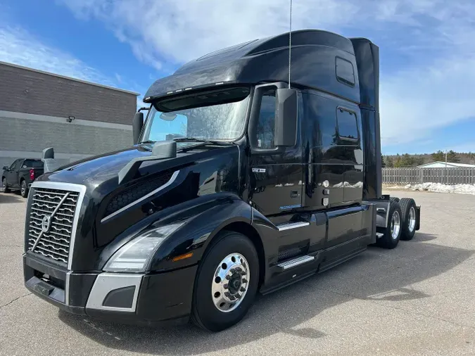 2021 Volvo VNL 860