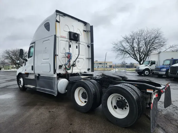 2019 FREIGHTLINER/MERCEDES CASCADIA PX12642ST