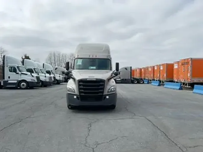 2021 Freightliner Cascadia