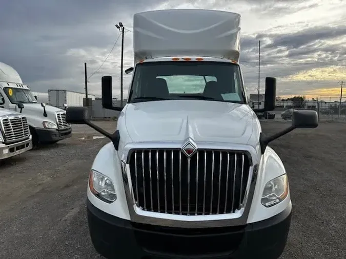 2018 NAVISTAR INTERNATIONAL LT625 DAYCAB T/A