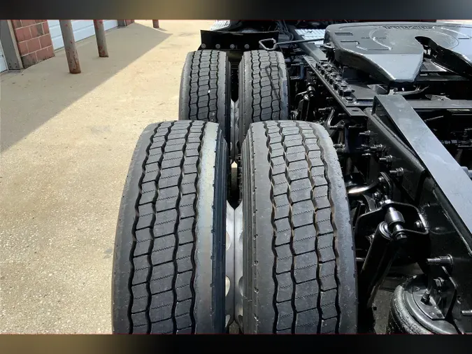 2020 INT LT625 6x4