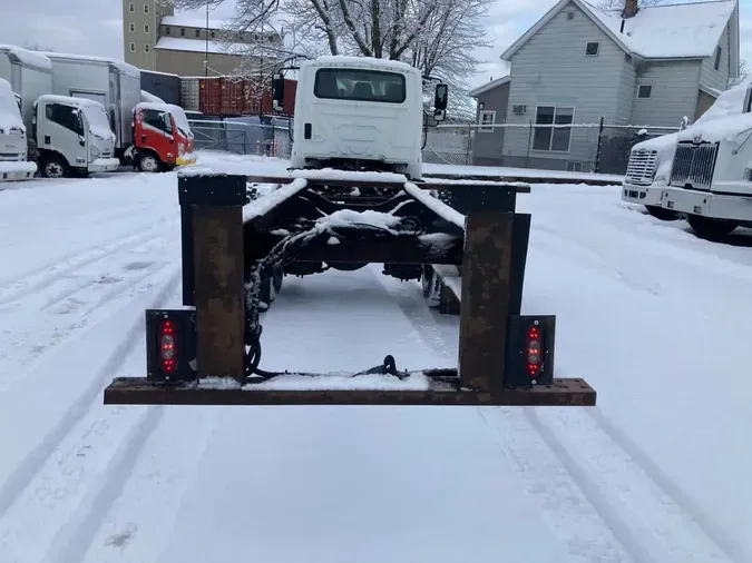 2019 NAVISTAR INTERNATIONAL 4300