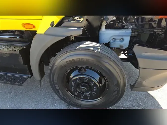 2020 INTERNATIONAL RH613