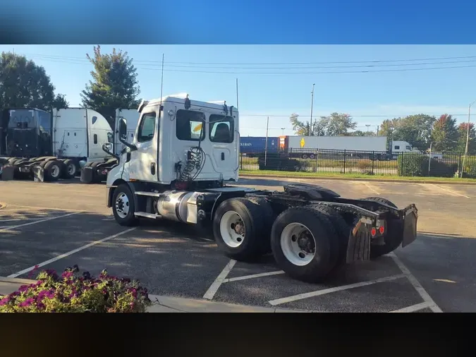 2020 FREIGHTLINER/MERCEDES NEW CASCADIA 116