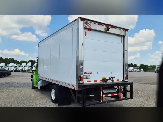 2020 FREIGHTLINER/MERCEDES M2 10647c355d9ba7b60a710c2fcb52b4772e3
