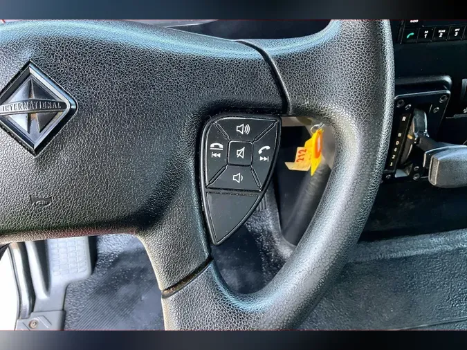 2021 INT MV607