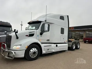 2020 PETERBILT 579